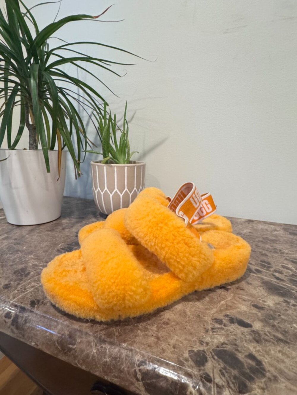 🔥 UGG Fluff Yeah Slides Slippers Poppy Orange Size 7 Cozy Plush